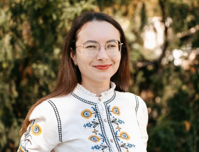 Марія Лопушанська